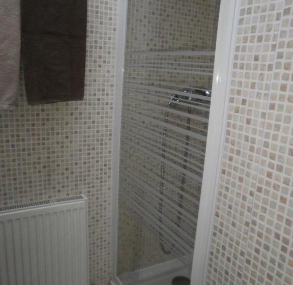 标准间, La Maison D'euterpe