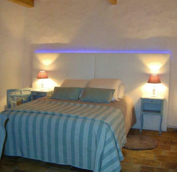 Номер Стандарт, L'escampe