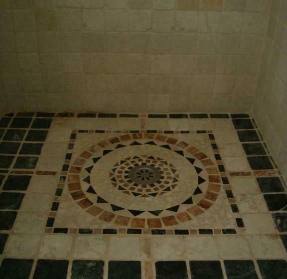 Номер Стандарт, L'escampe