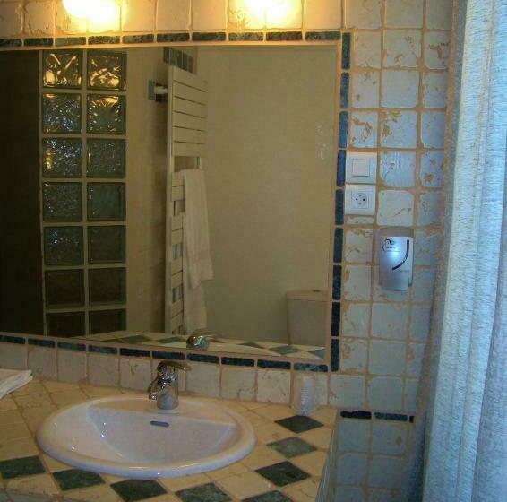 Номер Стандарт, L'escampe