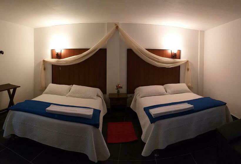 חדר סופריור לארבעה, Camino A La Villa Cucaita