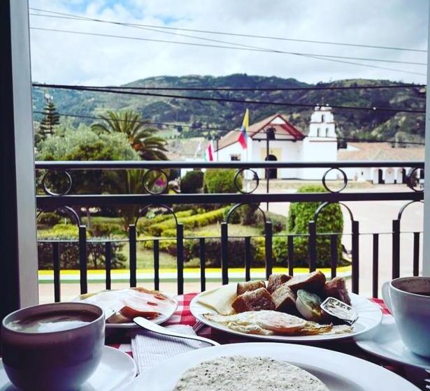 סוויטה עם מרפסת, Camino A La Villa Cucaita