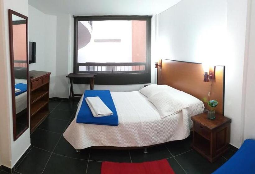 חדר סופריור לשלושה, Camino A La Villa Cucaita