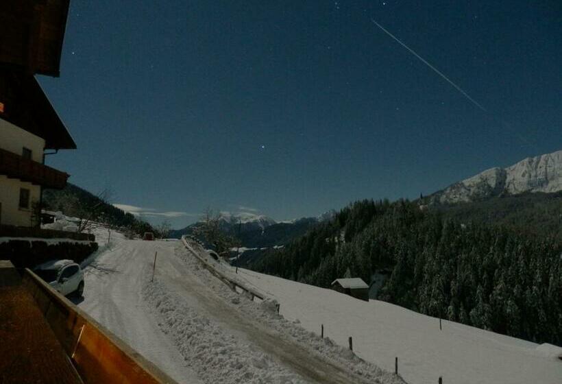 带2个卧室的公寓, Nagelehof