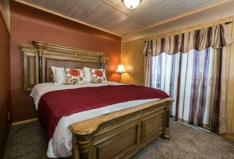 キングサイズベッドのスタンダードルーム, The Wisconsin Wood Inn