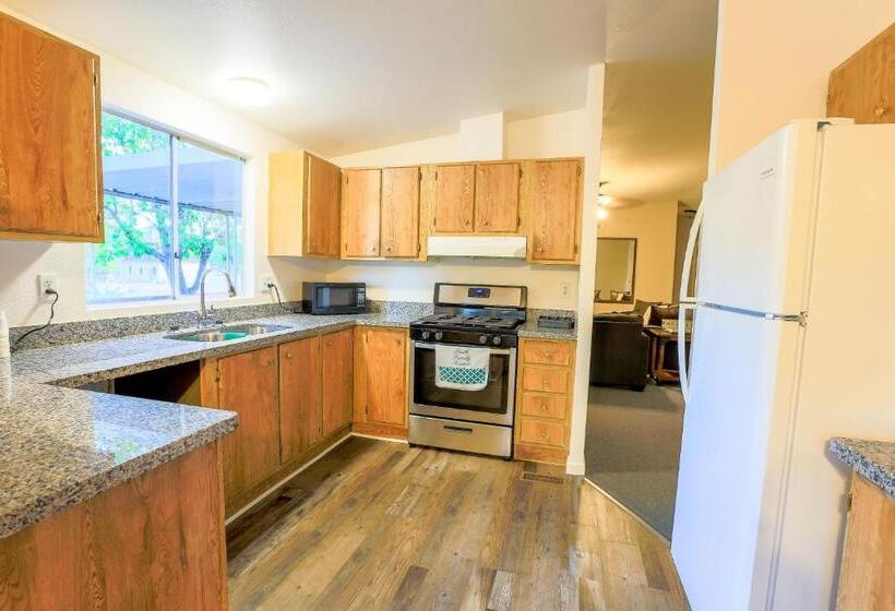 トレーラーヴィラ, Roosevelt Resort Park