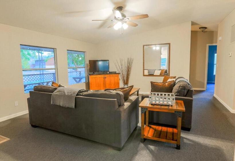 トレーラーヴィラ, Roosevelt Resort Park