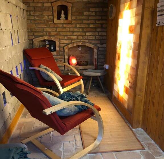 スタンダード4人部屋, Fonfa Liget