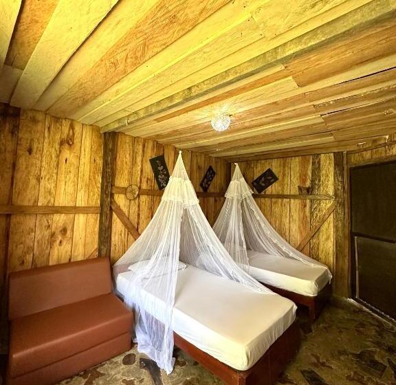 Семейный Номер, Huaca Huaca Hostel