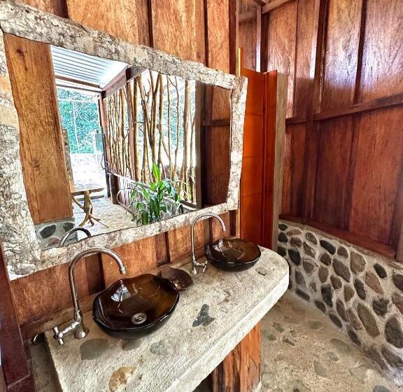 חדר דלוקס עם מרפסת, Huaca Huaca Hostel