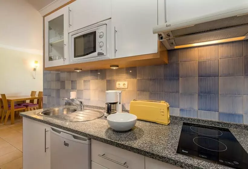 آپارتمان 1 خوابه با چشم‌انداز جانبی دریا, Apartamento Dunamar