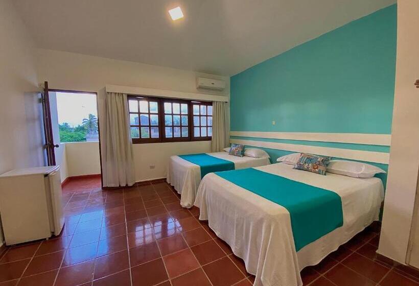 带2个双人床的标准工作室, Calypso Beach Hotel By The Urbn House Santo Domingo Airport