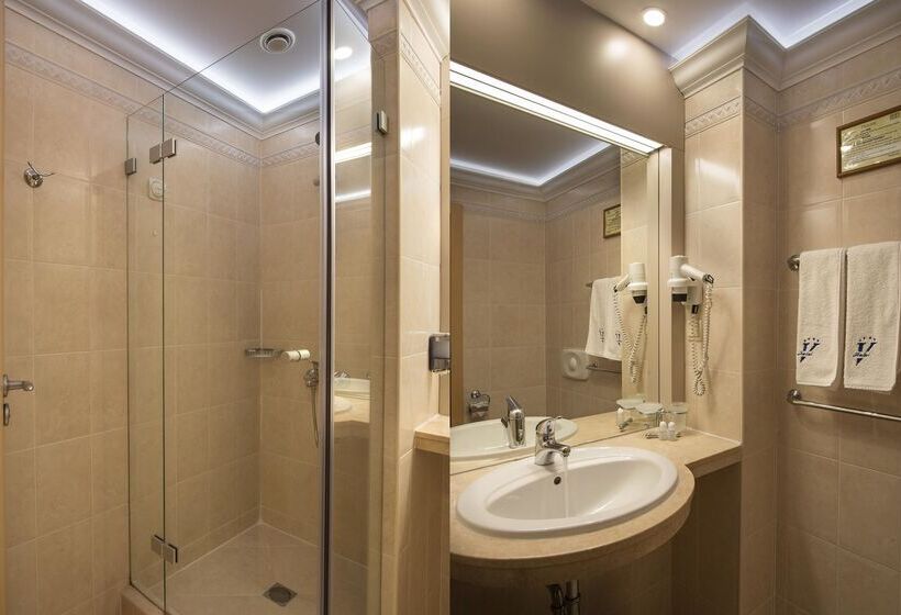 غرفة قياسية مطلّة علي البحر, Effect Grand Victoria Hotel   Ultra All Inclusive