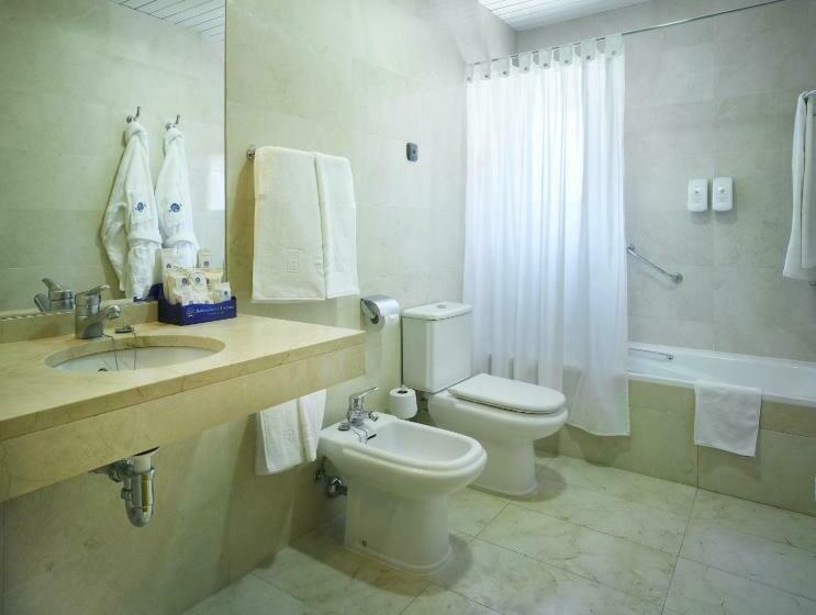 غرفة قياسية مزودة بجاكوزى, Balneario De Archena   Hotel Levante