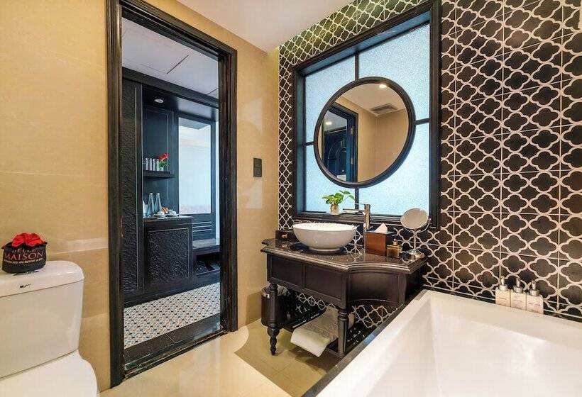 اتاق اجرایی با مشاهده, Hadana Boutique Resort Hoian