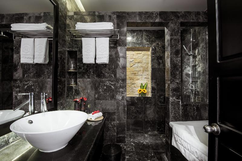 سوئیت با بالکن, Hadana Boutique Resort Hoian