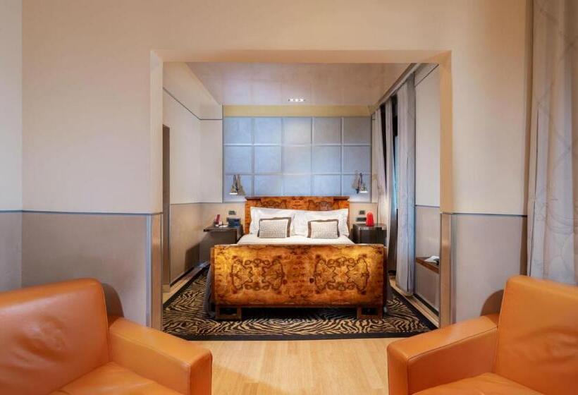 주니어 스위트, Ca Pisani