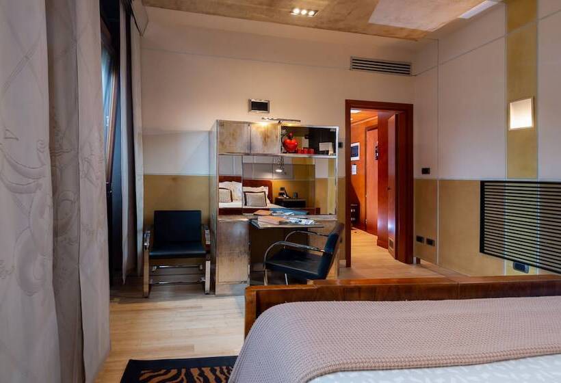 이그제큐티브 룸, Ca Pisani