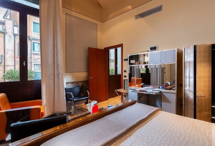 디럭스 룸, Ca Pisani