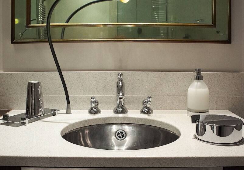 주니어 스위트, Ca Pisani