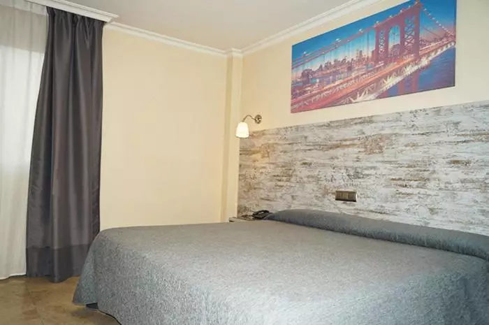 اتاق استاندارد یک نفره, Caballero Errante