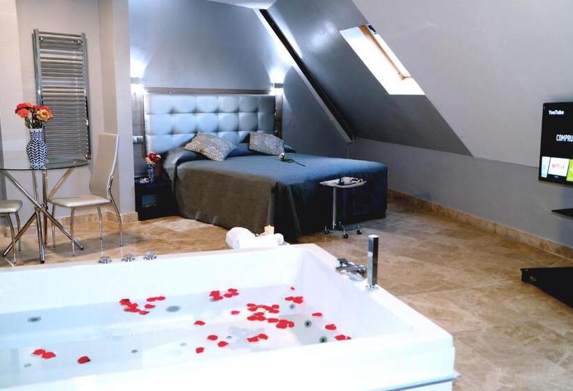 اتاق استاندارد با وان آب گرم, Caballero Errante