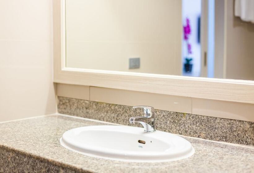 Номер Стандарт Вид на Город, Coconut Village Resort Phuket Sha Extra Plus