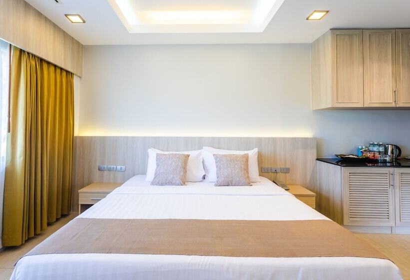 Полулюкс, Coconut Village Resort Phuket Sha Extra Plus