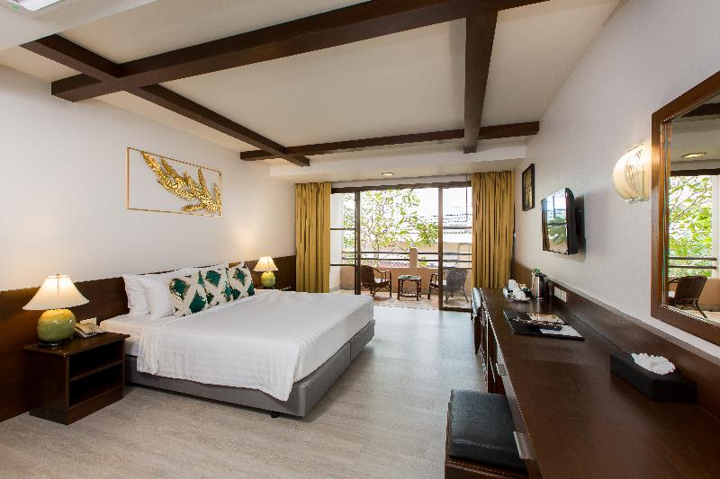 Номер Deluxe Вид на Сад, Coconut Village Resort Phuket   Sha Extra Plus