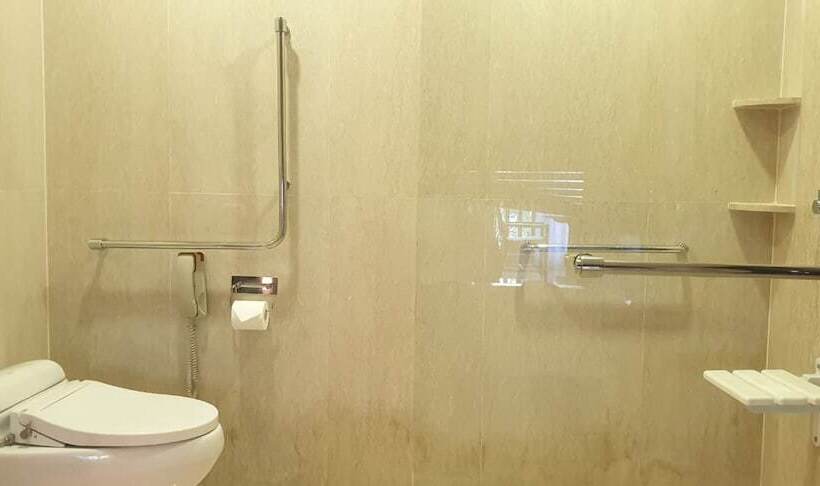 חדר דלוקס מותאם לאנשים עם מוגבלויות, Conrad Bali