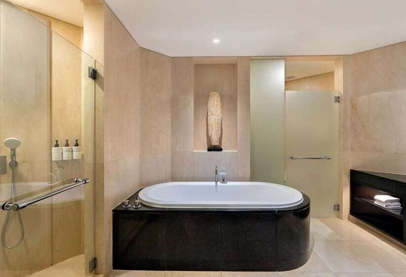 חדר דלוקס נוף לים, Conrad Bali