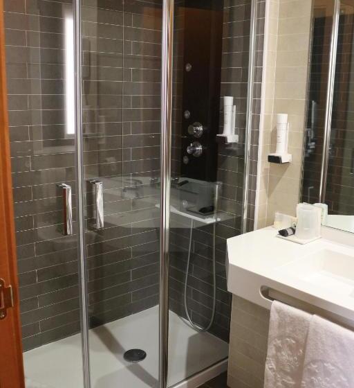 デラックスルーム, Garibaldi