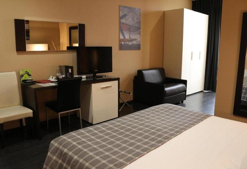 デラックスルーム, Garibaldi