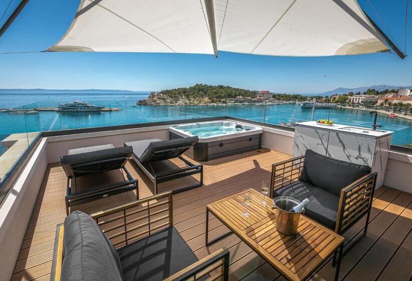 اتاق لوکس با چشم‌انداز دریا, Heritage Hotel Porin Makarska