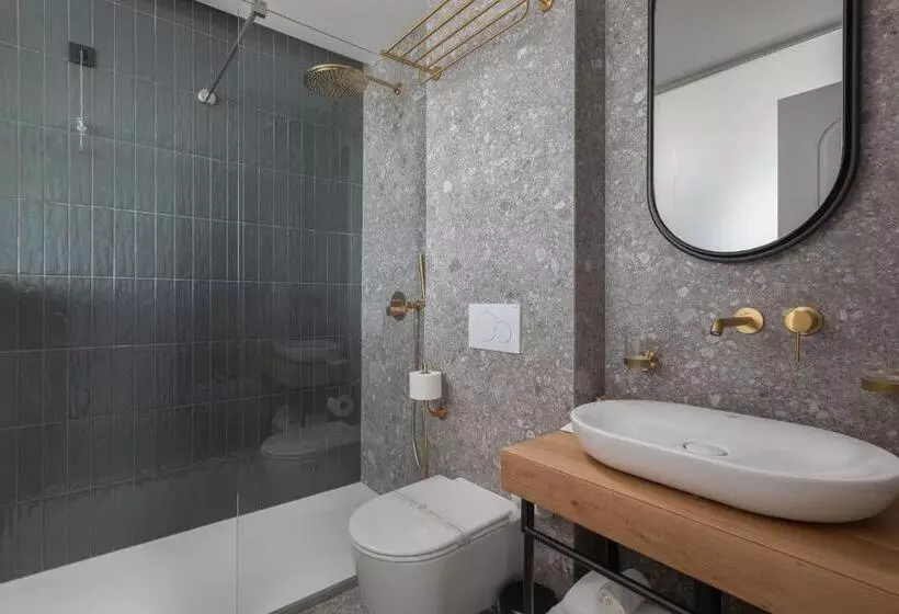 اتاق سوپریور با چشم‌انداز دریا, Heritage Hotel Porin Makarska