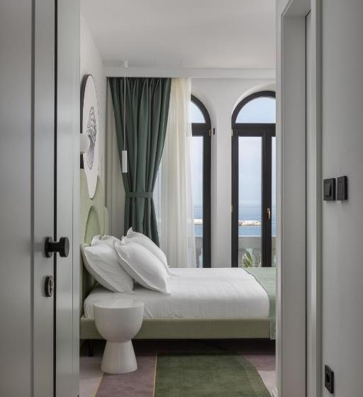 اتاق سوپریور با چشم‌انداز دریا, Heritage Hotel Porin Makarska