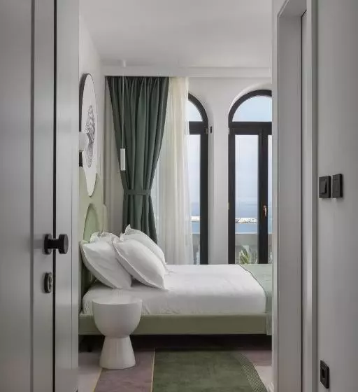 اتاق سوپریور با چشم‌انداز دریا, Heritage Hotel Porin Makarska