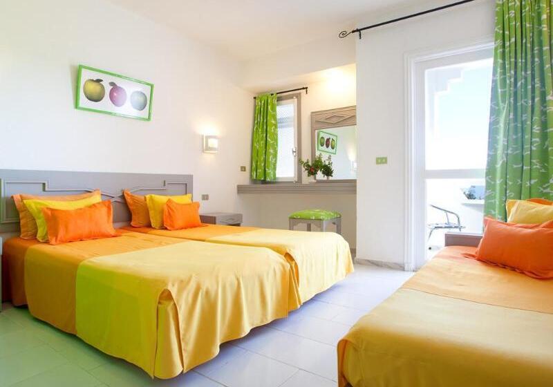 标准三人间, Le Zenith