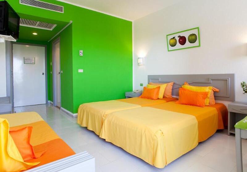 标准三人间, Le Zenith