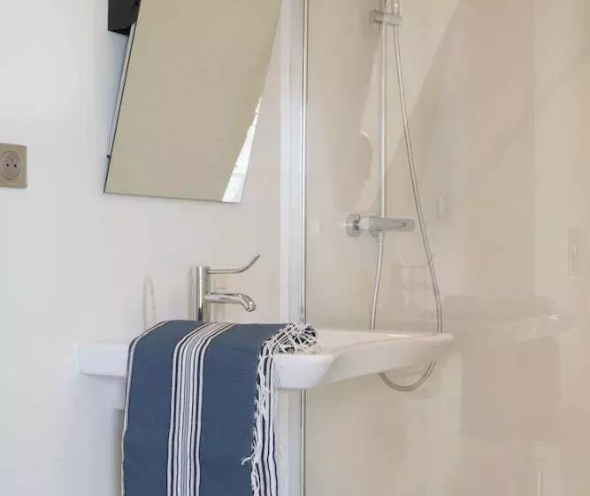 インサイドのスーペリアルーム, Mercure Villeneuve Loubet Plage