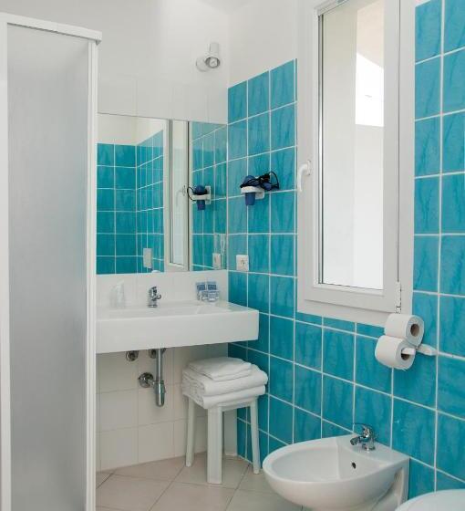 스탠다드 룸, Meta