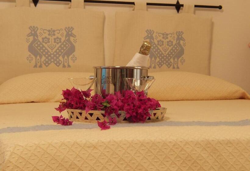 스탠다드 트리플 룸, Meta