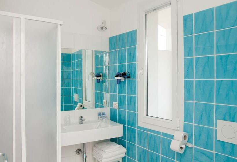 스탠다드 룸, Meta