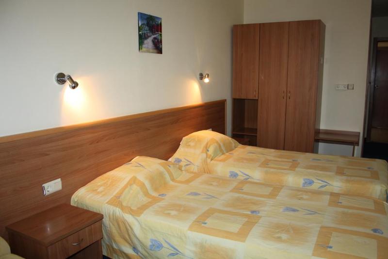 스탠다드 룸, Perunika