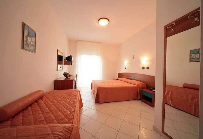Номер Стандарт Трехместный, Residence Adria