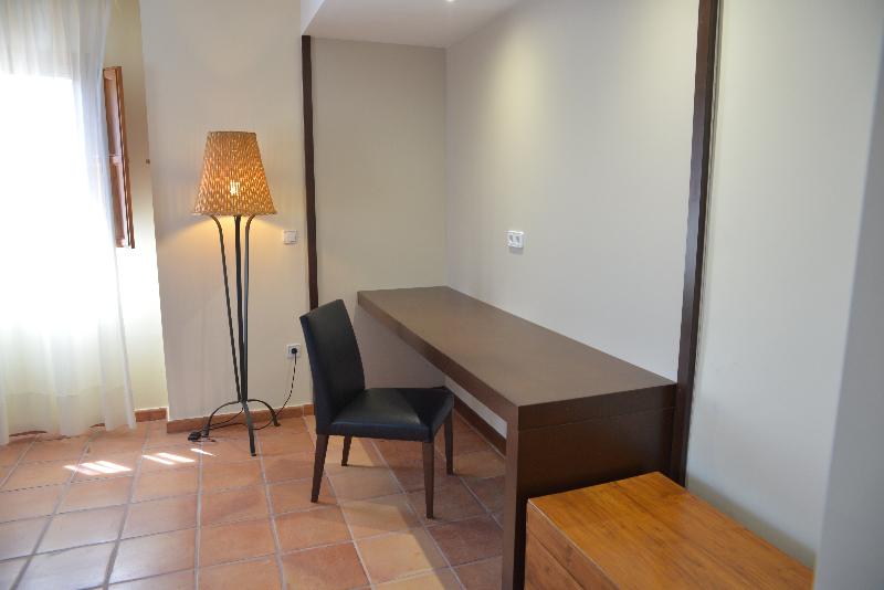 اتاق سوپریور چهار تخته, Jardines De La Santa