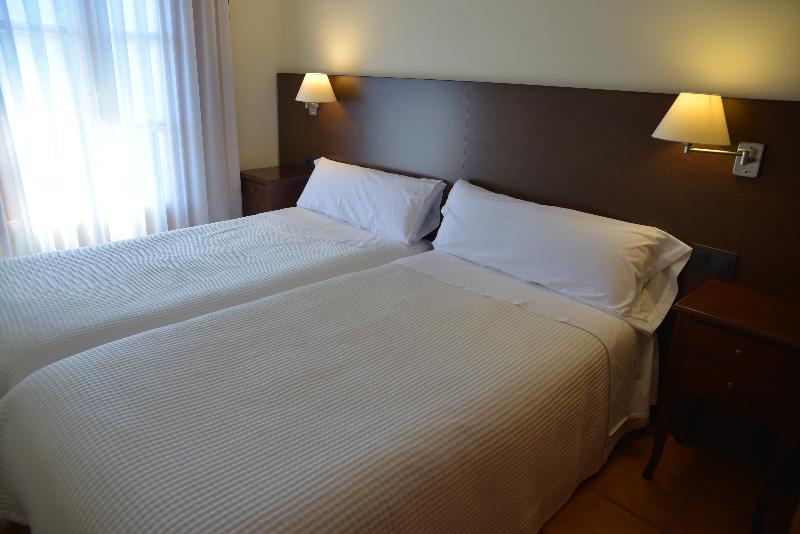 اتاق سوپریور چهار تخته, Jardines De La Santa