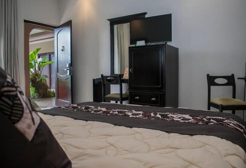 디럭스 룸, Suerre