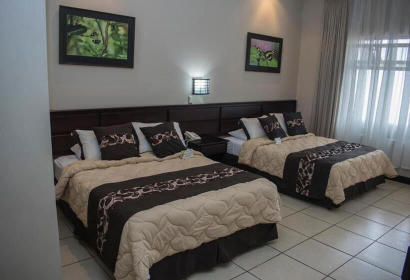 디럭스 룸, Suerre