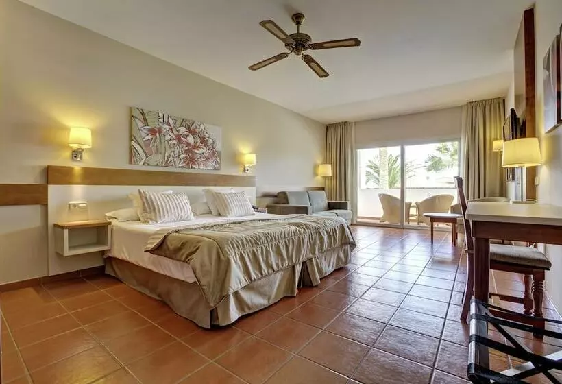اتاق خانوادگی, Tui Magic Life Fuerteventura - All Inclusive